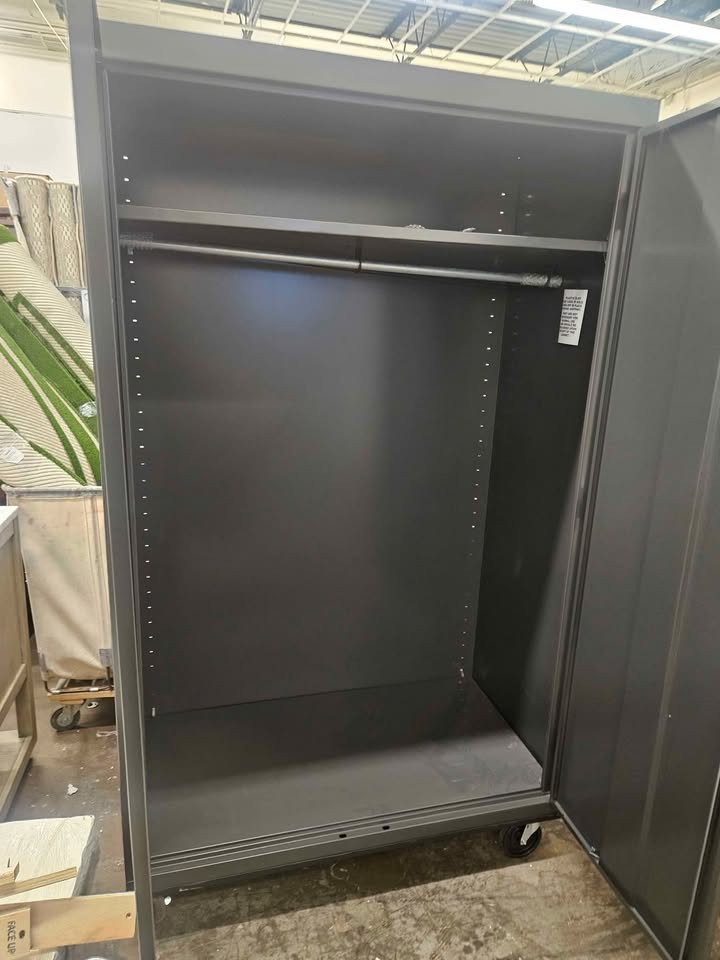 Sandusky 46-Inches W x 72-Inches H x 24-Inches D Freestanding Steel Garage Cabinet in Gray - Image 9