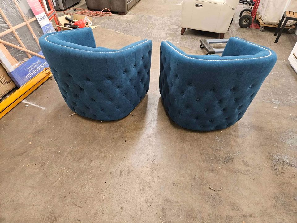 Lazarus Swivel Barrel Chair - Image 10