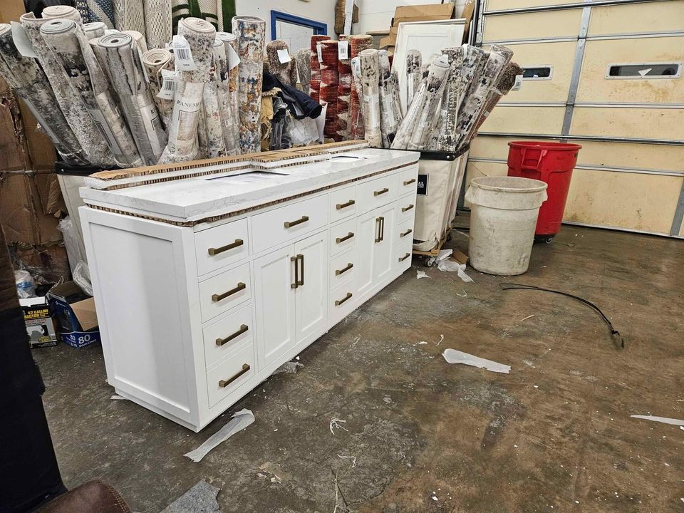 Gavino 84" Bath Vanity in White with White Composite Stone Top ( Scratch in front) Retails $3000.00 - Image 7