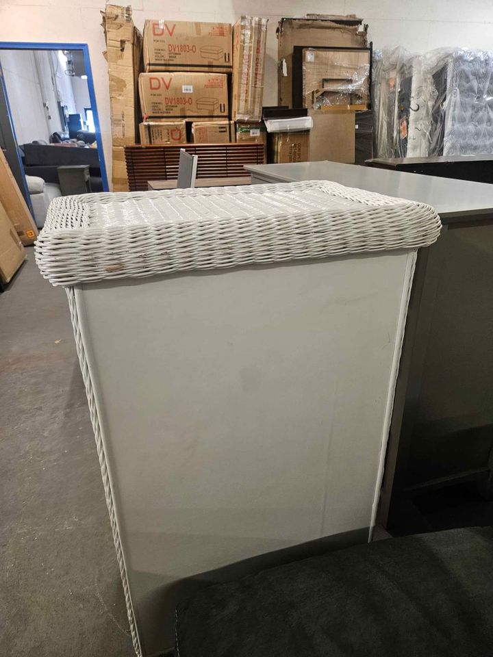 Watkins 5- Drawer Chest - Image 5