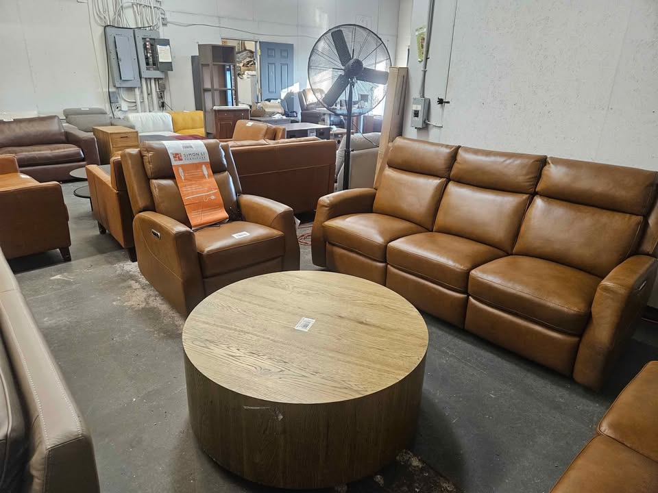 Thorton Leather Power Reclining Sofa - Image 10