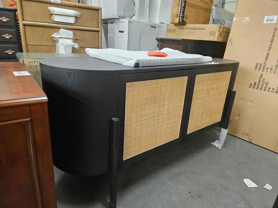 TATE BUFFET By Mitchell Gold + Bob Williams - Image 8