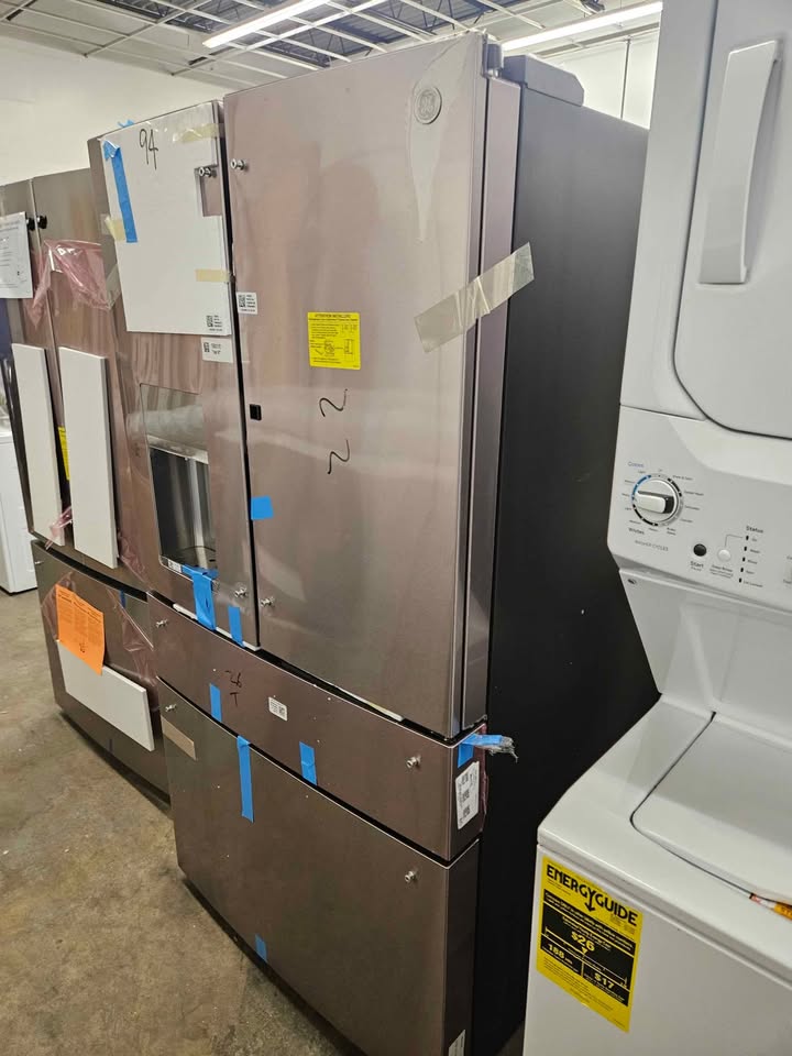 GE Profile ENERGY STAR 27.9 Cu. Ft. Smart Fingerprint Resistant 4-Door French-Door Refrigerator - Image 6