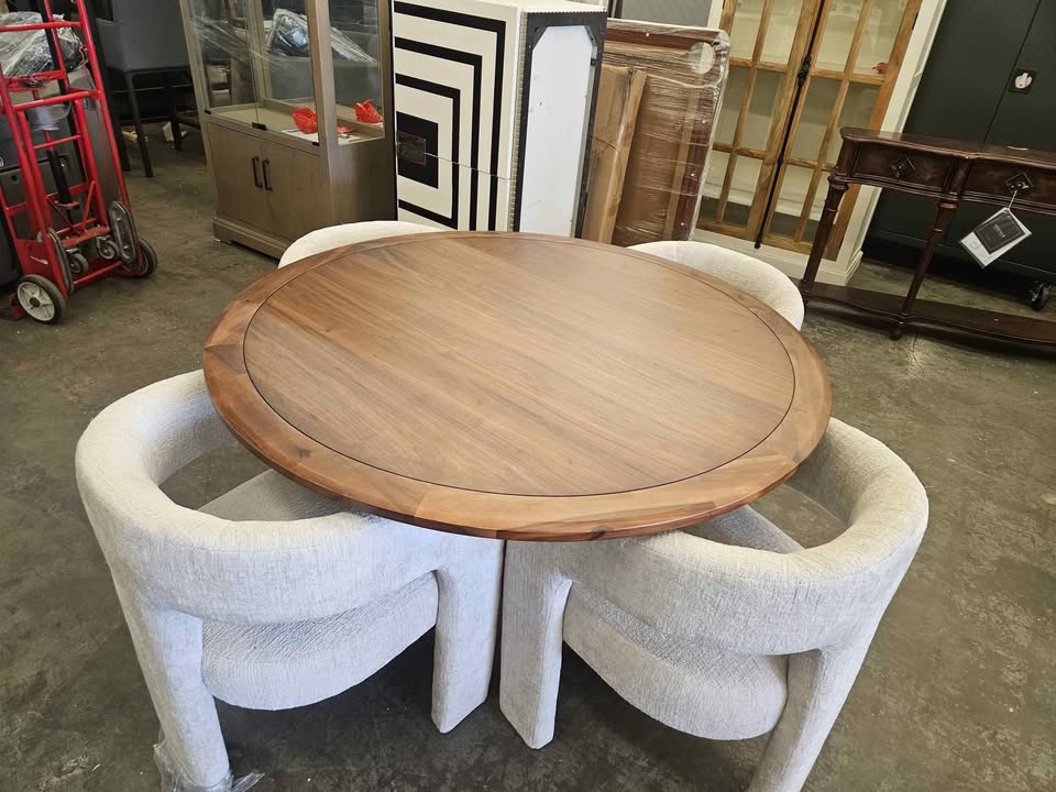 Darlington 5-Piece Dining Set ( Retails $2300.00 ) - Image 8