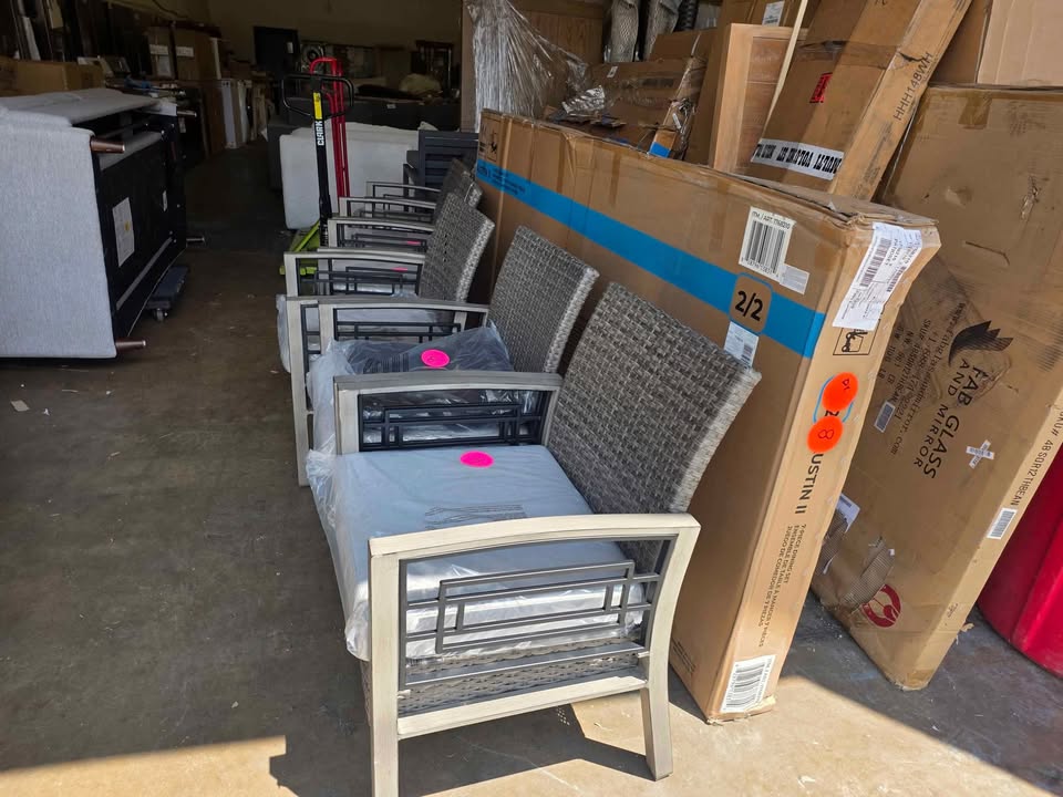 Austin II 7-piece Outdoor Patio Dining Set ( Blade cut on some chairs) - Image 8