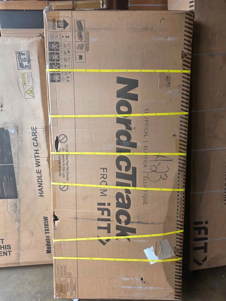 NordicTrack AirGlide 14i Electric Elliptical Machines ( Retails $1600.00 ) - Image 8