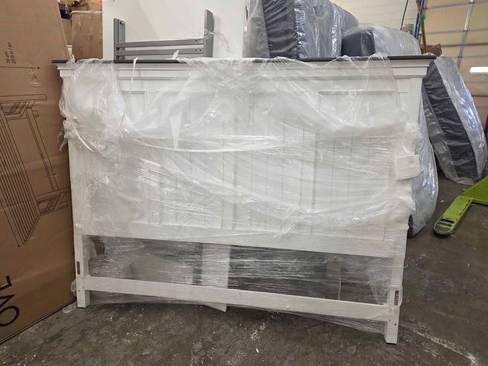 Benson Panel Headboard ( King ) - Image 5
