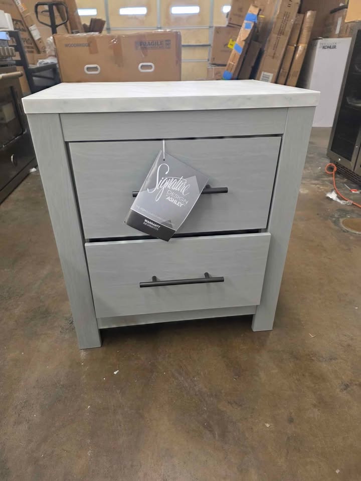 Cottonburg 22" 2 Drawer Nightstand - Image 5