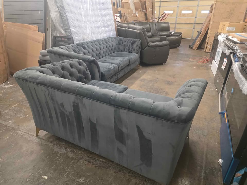 REEVES 2-PC VELVET SET - Image 4