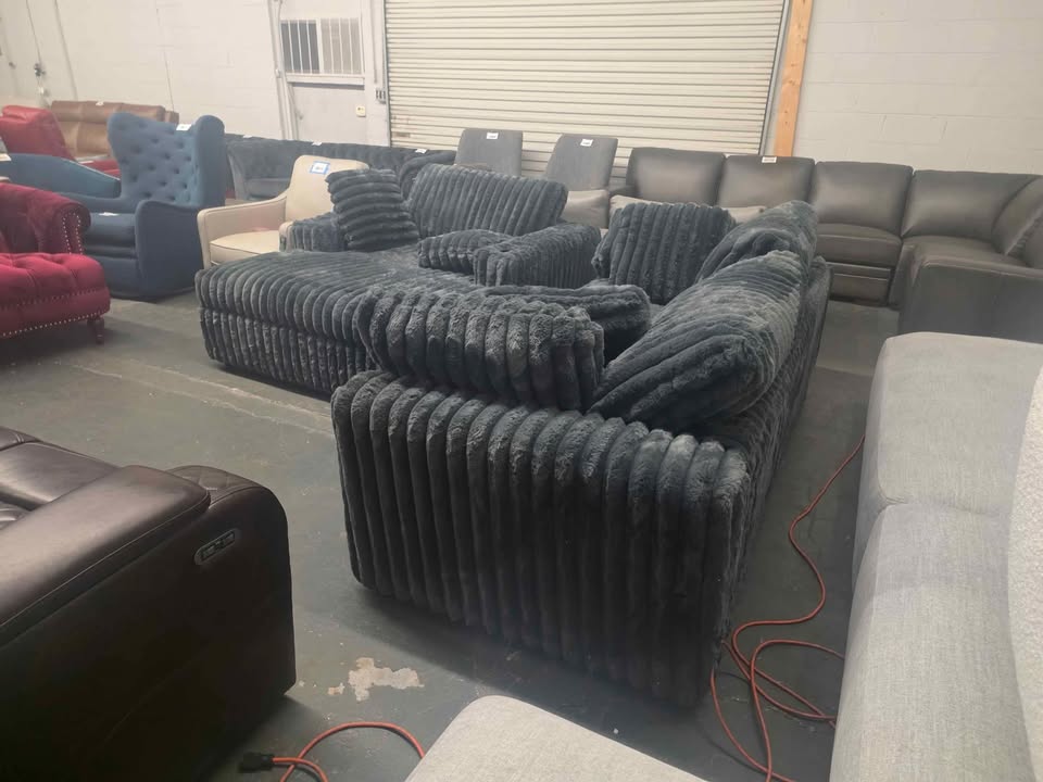 24550 Sofa and Theater Chaise Loung in Teddy Bear Charcoal Gray - Image 7