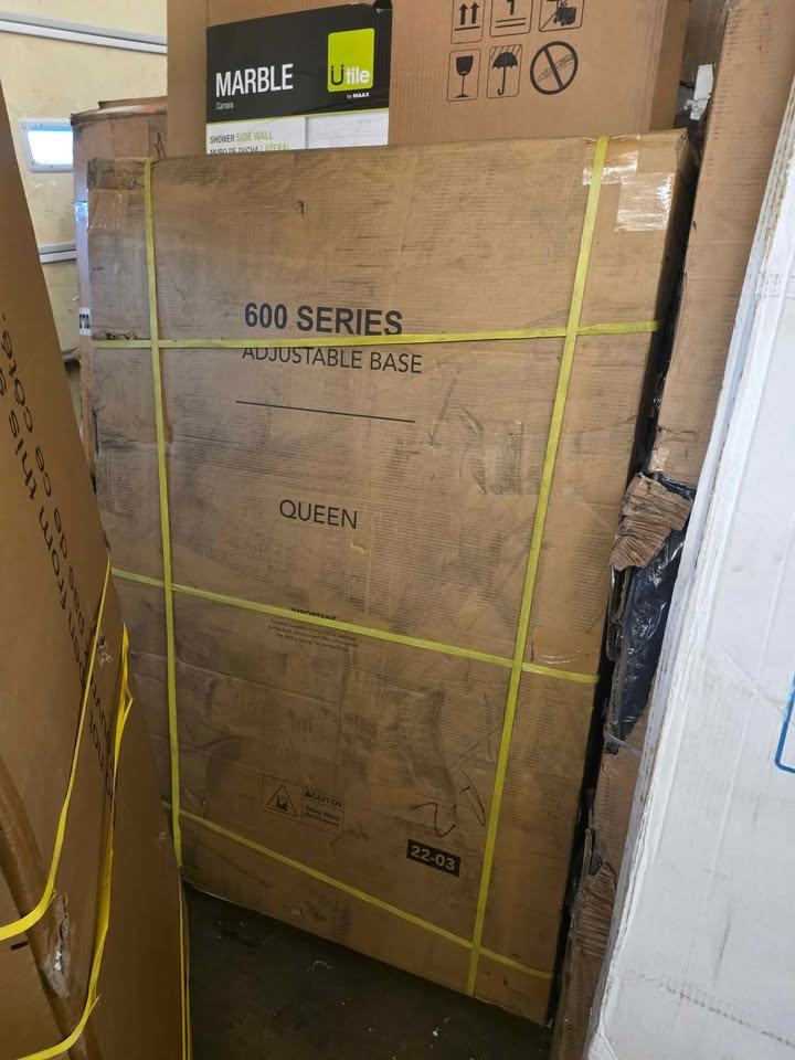 Lucid L600 Adjustable Bed Base Frame - Queen Size - Zero Gravity - Bluetooth - Image 8