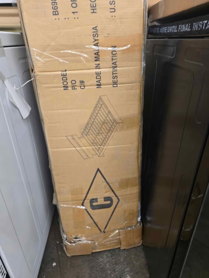 Crown Mark-Atticus B6980-Q-BED Queen Bed - Image 5