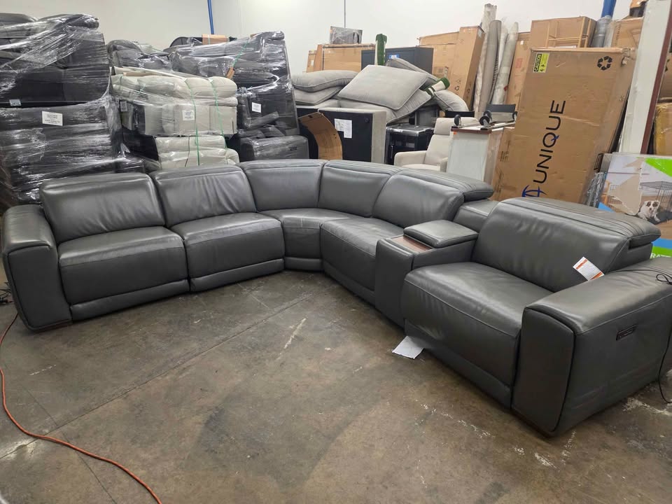 Karson Leather Power Reclining Sectional with Power Headrests - Image 6