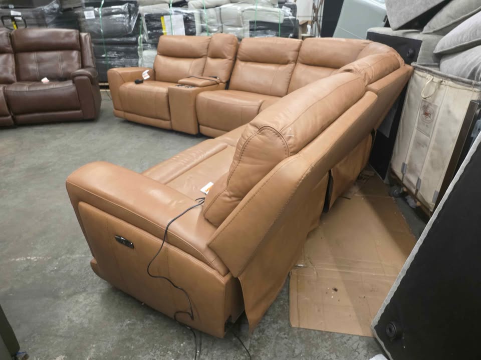 Lauretta 6-piece Leather Power Reclining Sectional with Power Headrests - Image 8