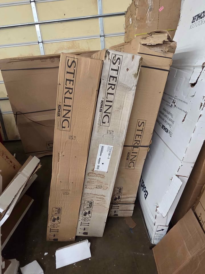 Sterling Ensemble Alcove 60 in. x 30 in. x 55 in. Fixed 3-Piece Direct-to-Stud Tub Surround in White - Image 6