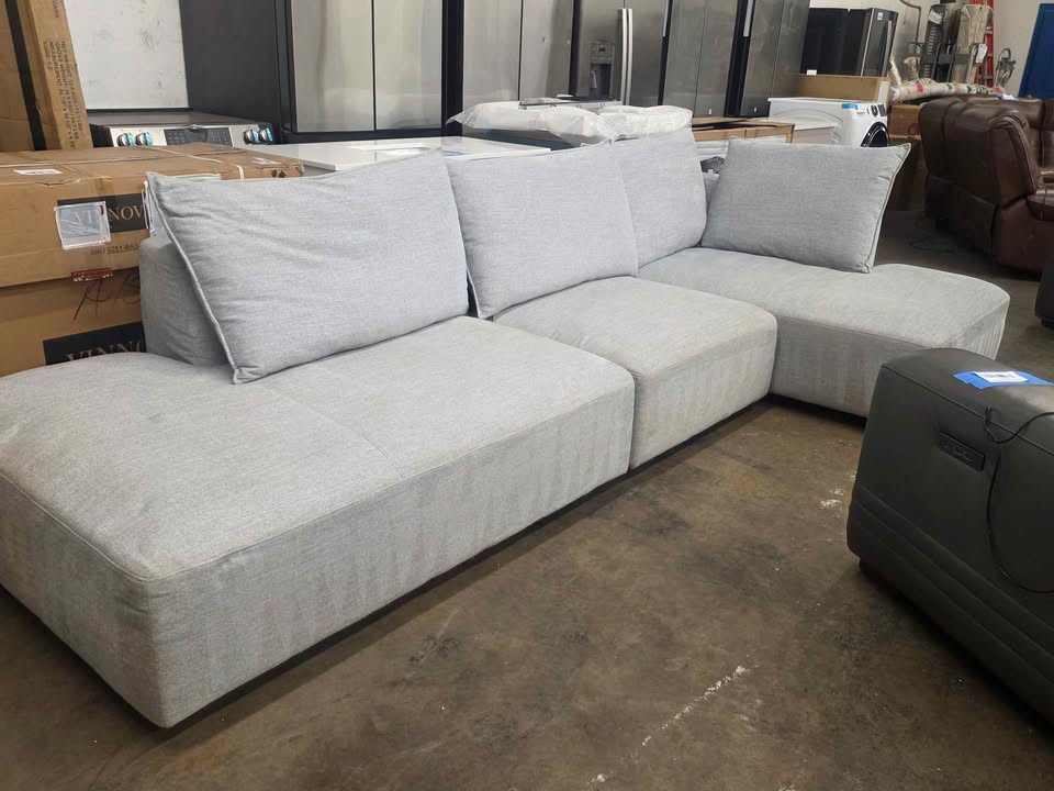 Macon 3-piece Fabric Modular Sectional - Image 8