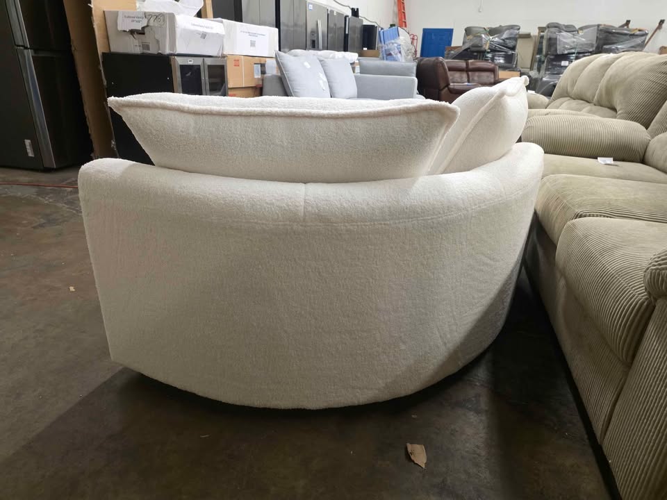 Curved Mid-Century Chaise - Image 4