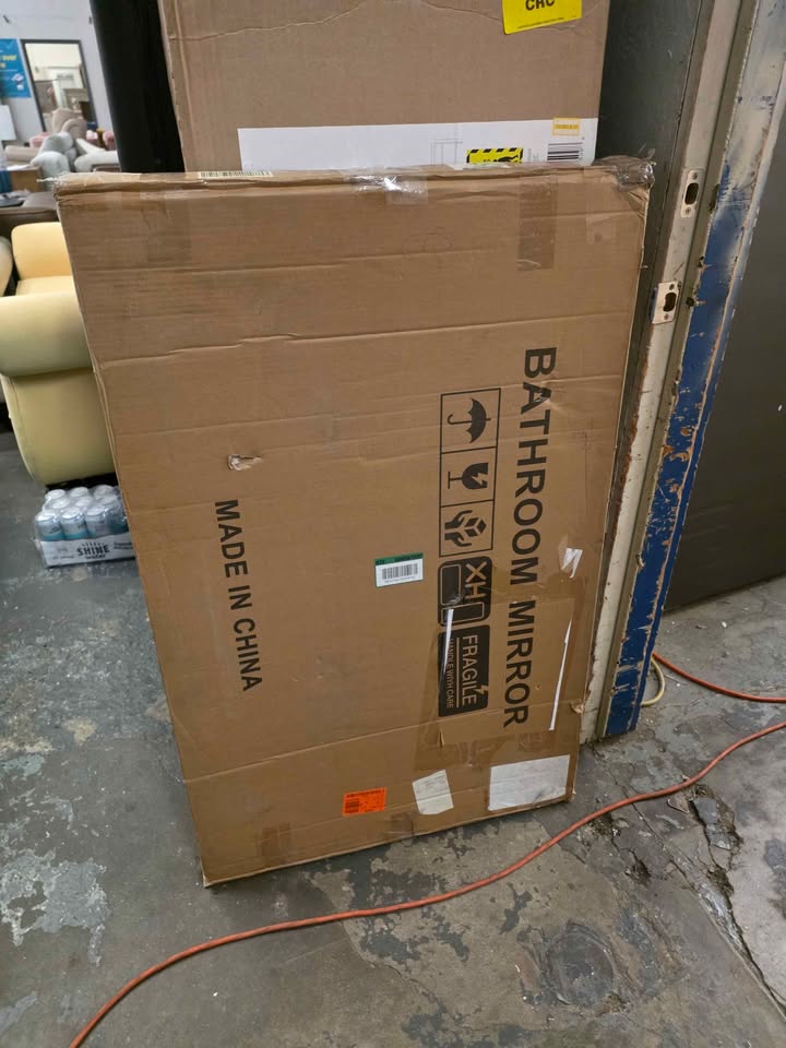 40x24 Inch Frameless LED Smart Bathroom Mirror with Dimmable Lighting and Anti-Fog Function - Image 9