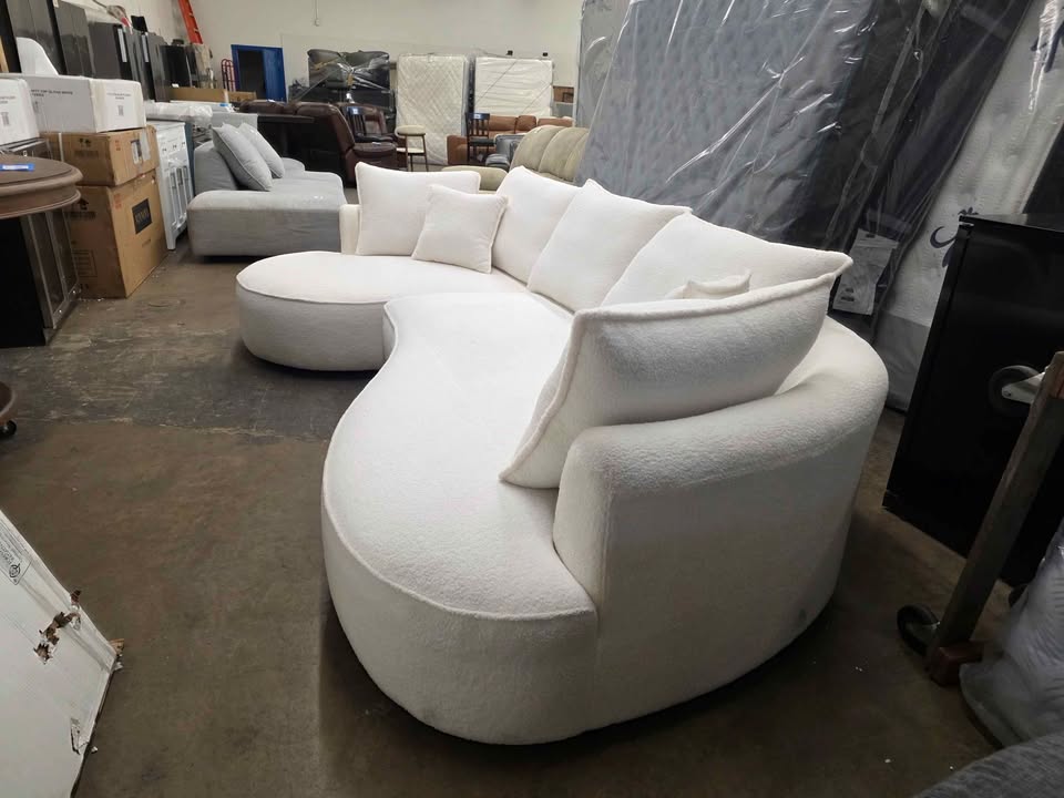 Curved Modern Modular Sectional Sofa With Mid - Century Boucle Design Left - Hand Placement - Image 8