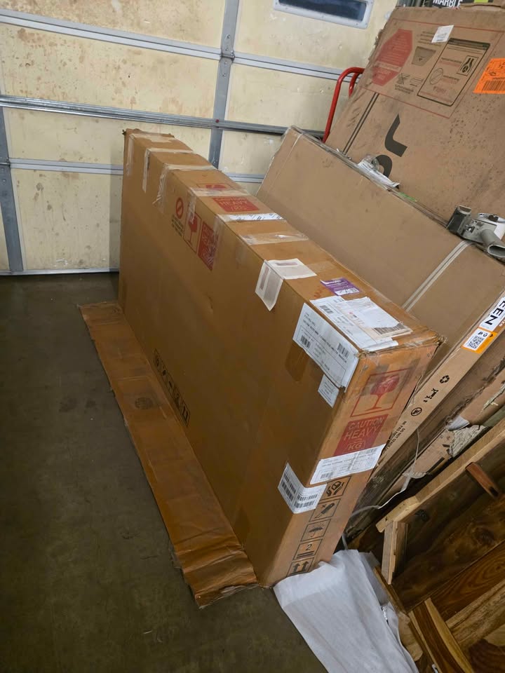 30" x 60" Sintered Stone Table Top in Carrera White Color ( Retails $2000.00 ) - Image 4