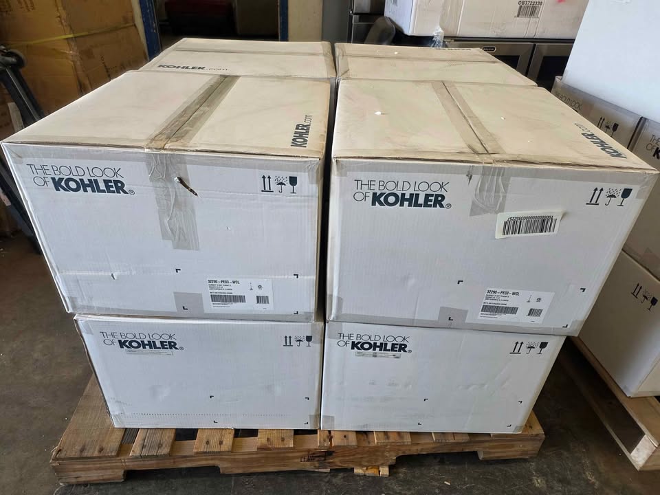 Kohler 32290-PE03-WCL Shaded XL Pendent Light, (3) CFL Lamp, 120 V, White w/ Chrome Trim Housing - Image 6