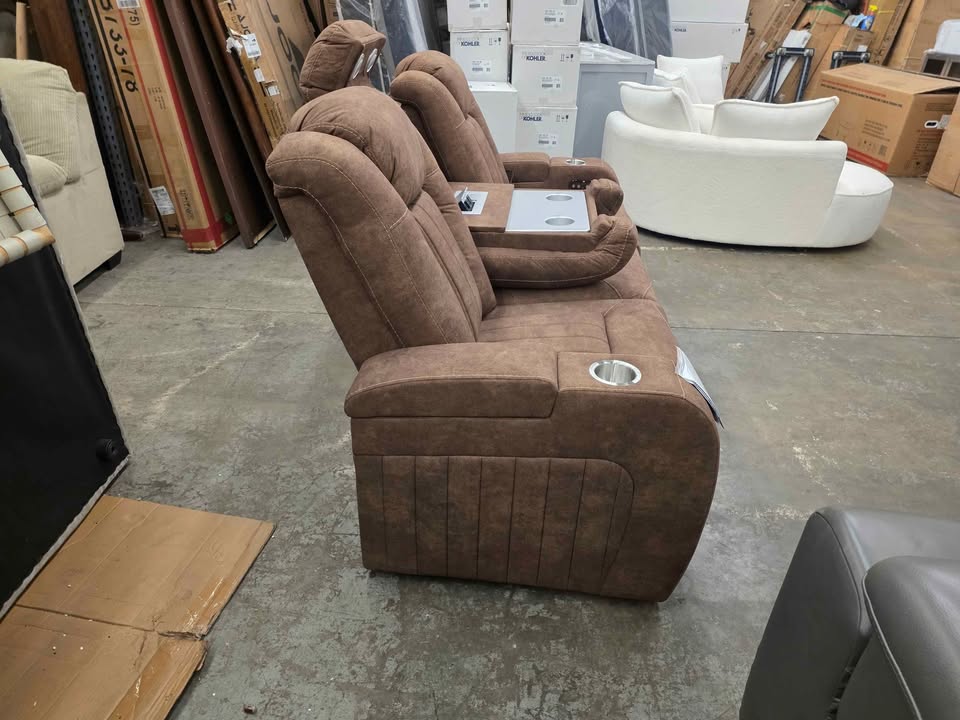 Wolfridge Dual Power Reclining Sofa - Image 7