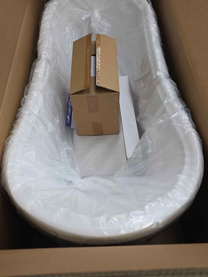 63 in. Acrylic Clawfoot Non-Whirlpool Bathtub in Glossy White With Glossy White Clawfeet And Glossy - Image 5