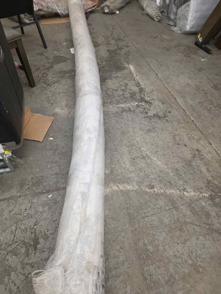 Surya Norland 12' x 15' Machine Woven Rug NLD-2304 ( Retails $2200 ) - Image 8