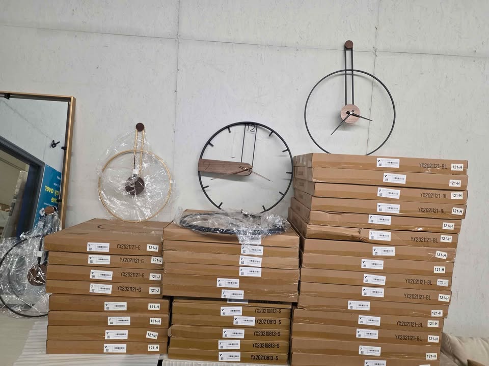 Yisiteone Large Wall Clocks For Living Room Decor, Modern Walnut Dial - Image 6