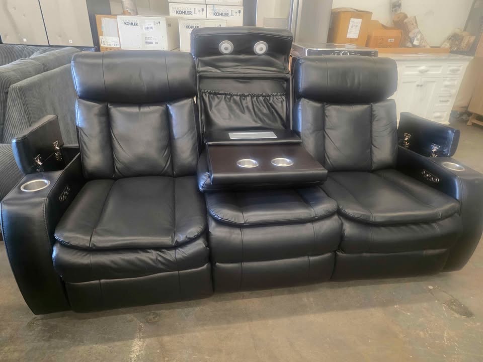 Zayne Leather Power Reclining Sofa with Power Headrests - Image 7