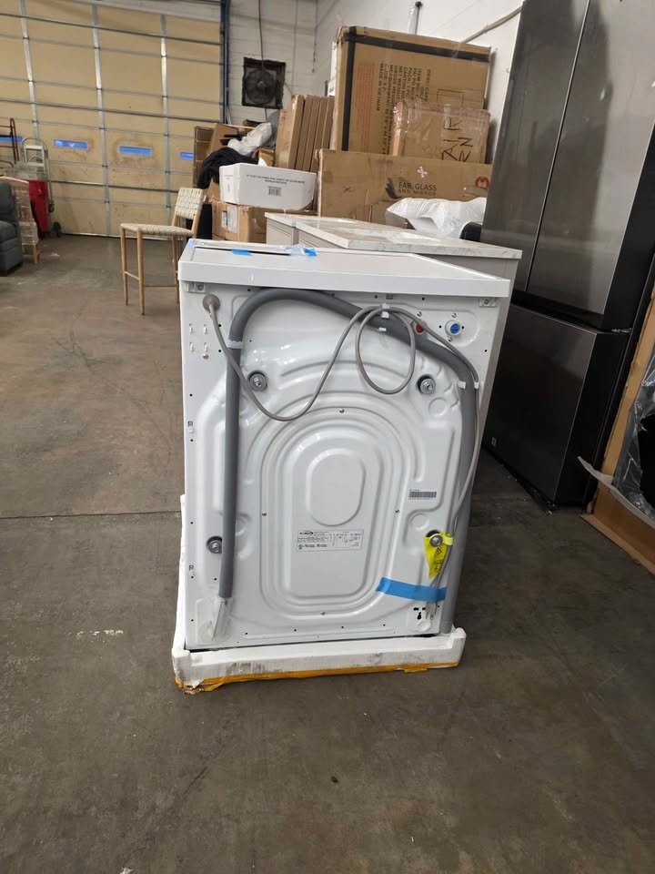 Koolmore FLC-3CWH 2.7 Cu. Ft. White Stainless Steel Drum All In One Washer and Dryer Combo - Image 9