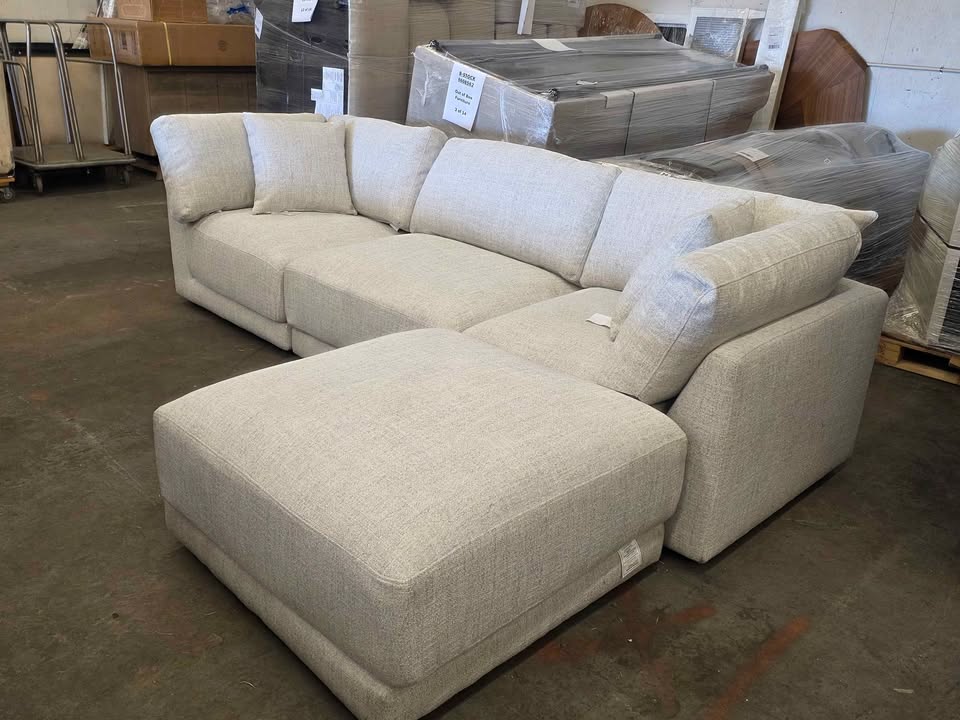 Dayna 4-piece Fabric Modular Sectional - Image 8