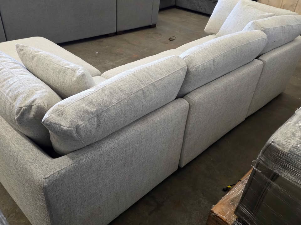 Dayna 4-piece Fabric Modular Sectional - Image 10