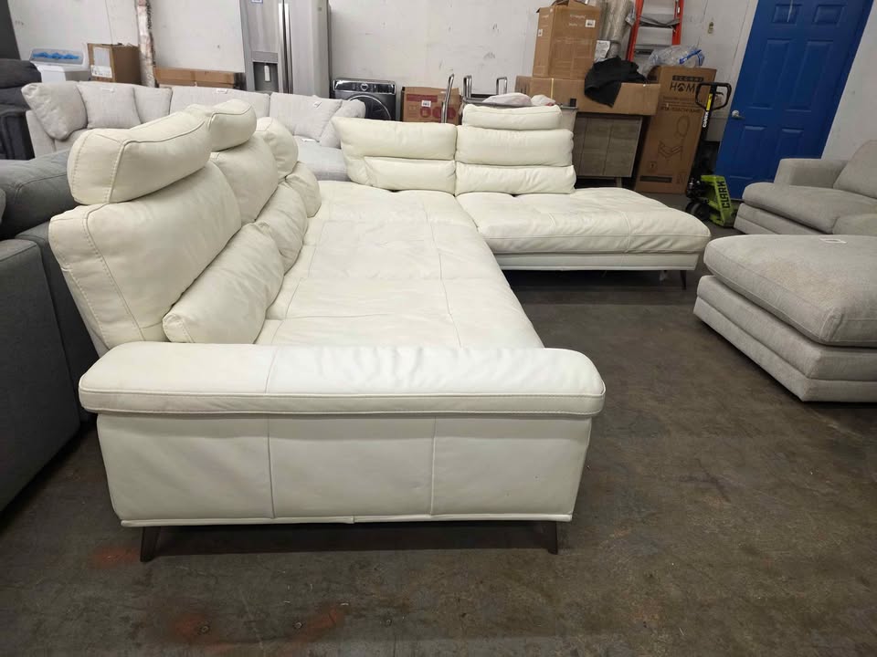 Cline 2-piece Leather Push Back Sectional ( Retails $3500 ) - Image 6