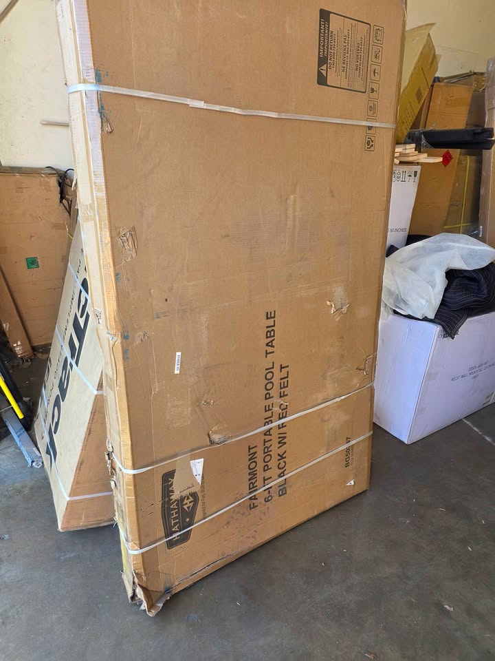 Hathaway Fairmont Portable 6 ft. Pool Billiard Table with red felt - Image 9