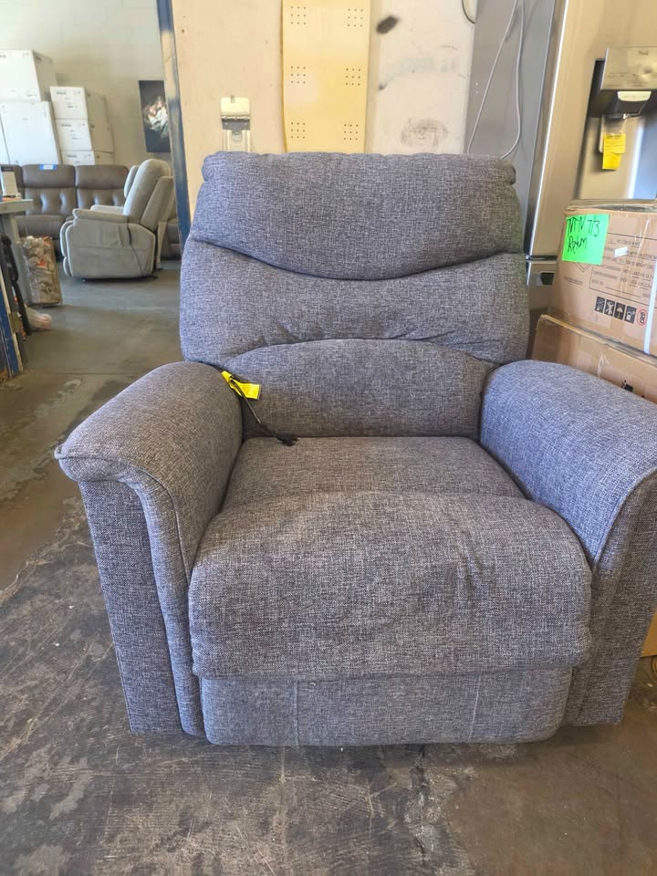 Thomas Fabric Lift Chair - Image 7