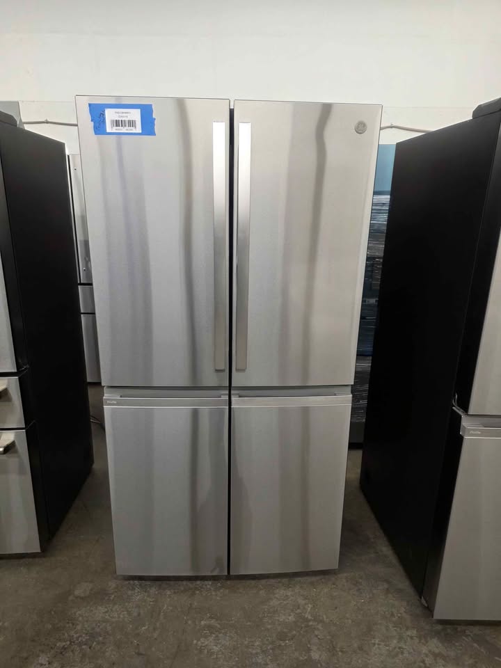 GE Profile 22.9 cu. ft. Counter-Depth Quad-Door Refrigerator with Dual-Dispense AutoFill Pitcher - Image 5