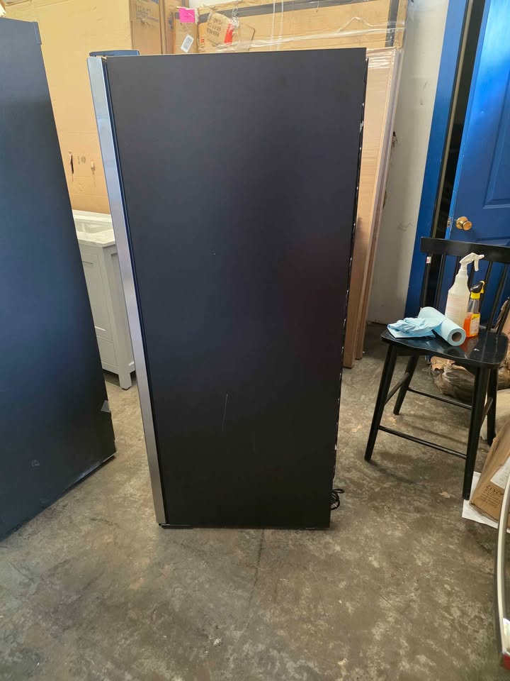 BODEGAcooler 24" Free Standing 154 Bottles Wine Cooler Single Zone - Image 9