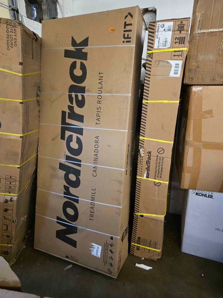 NordicTrack Series 10 Treadmill - Image 6