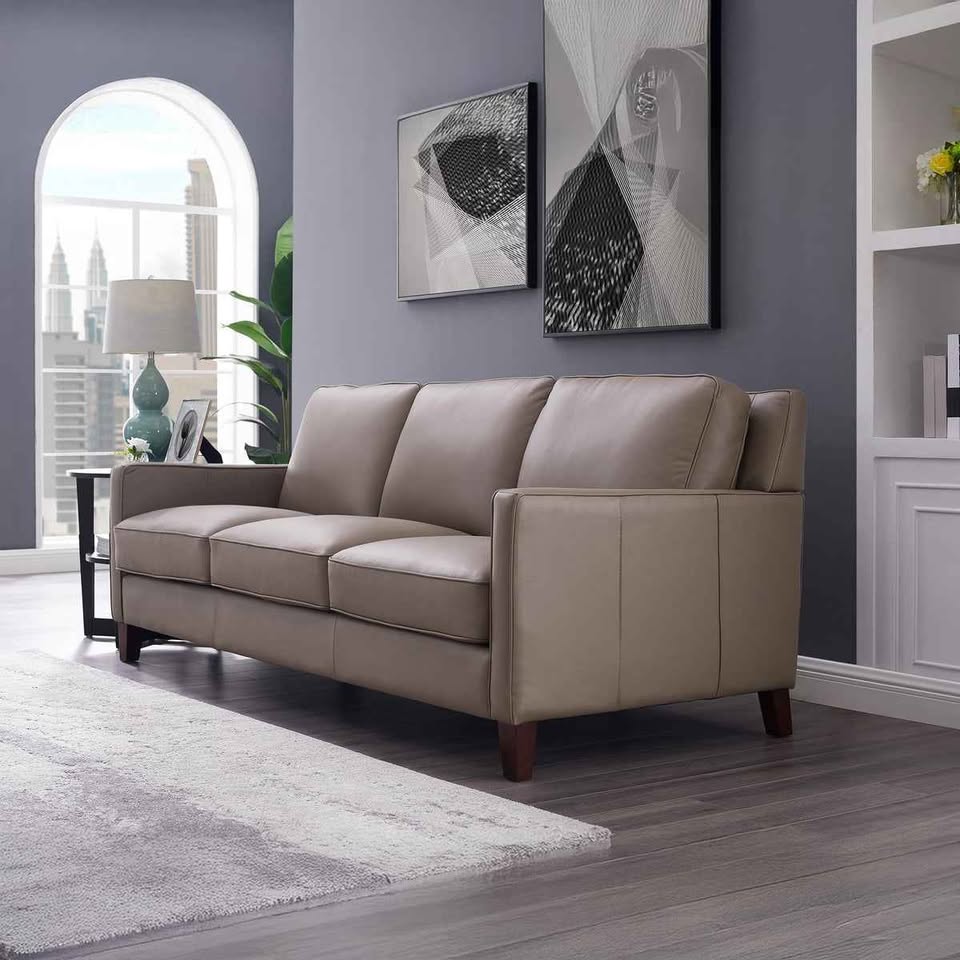 West Park 3-piece Leather Set ( Taupe ) ( Retails $4300.00 ) - Image 3
