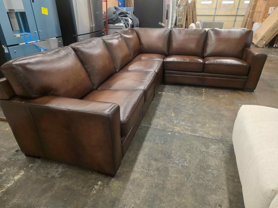 Luca 4-piece Top Grain Leather Sectional - Image 5