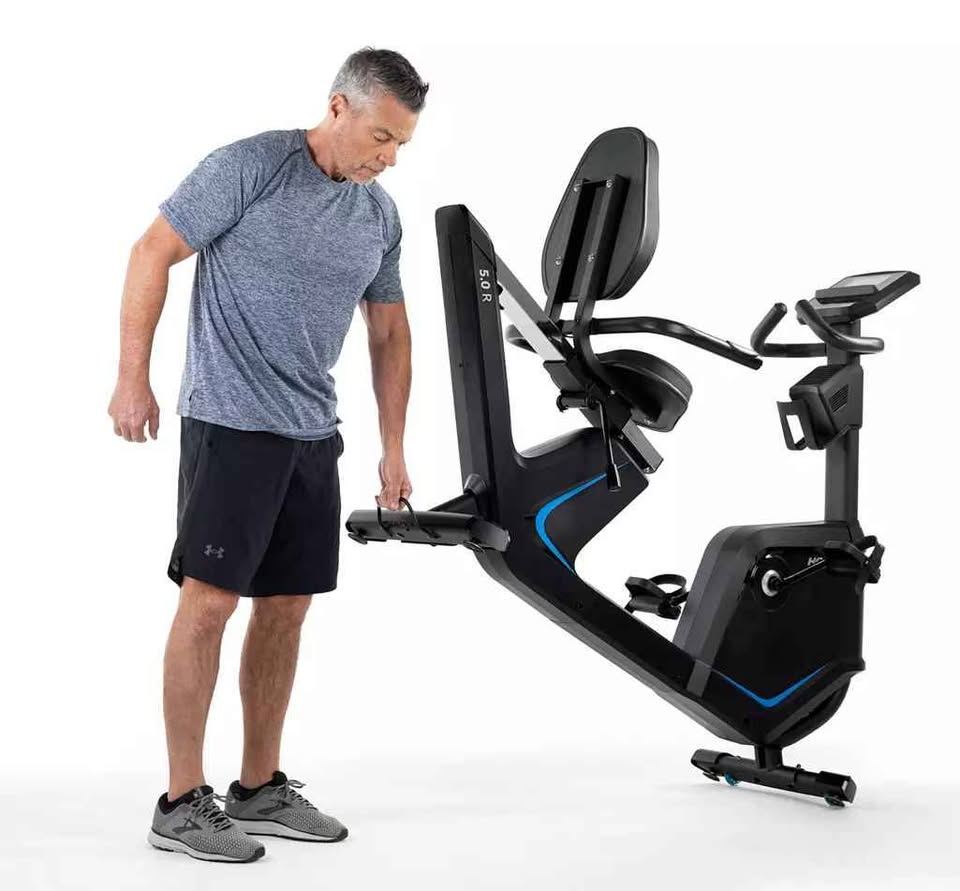 Horizon Fitness 5.0R Recumbent Exercise Bike - Image 5