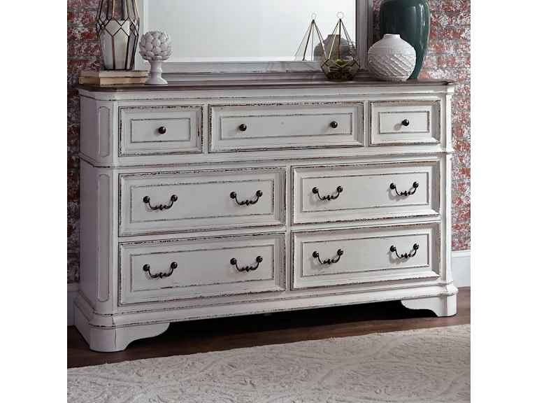 Liberty Furniture Bedroom 7 Drawer Dresser 244-BR31
