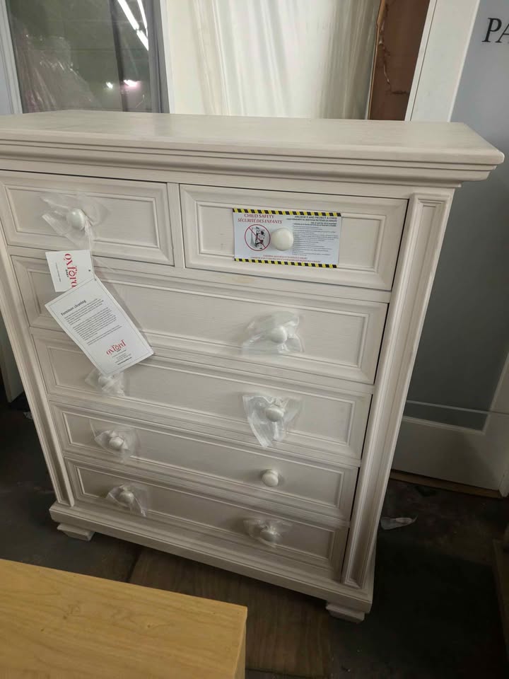Liberty Furniture Cottage View 6-Drawer Chest - Image 3