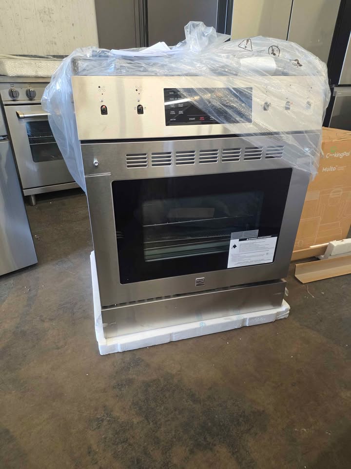 Kenmore 30 in. 4.8 cu. ft. 5 Burners Front-Control Gas Range in Stainless Steel with Air Fry - Image 8