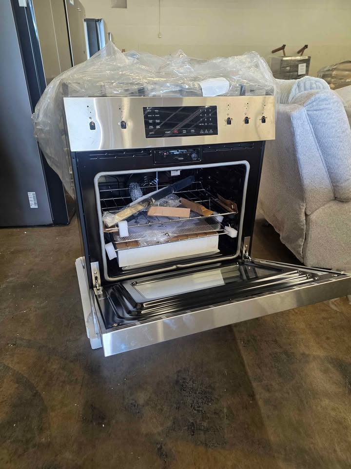 Kenmore 30 in. 4.8 cu. ft. 5 Burners Front-Control Gas Range in Stainless Steel with Air Fry - Image 10