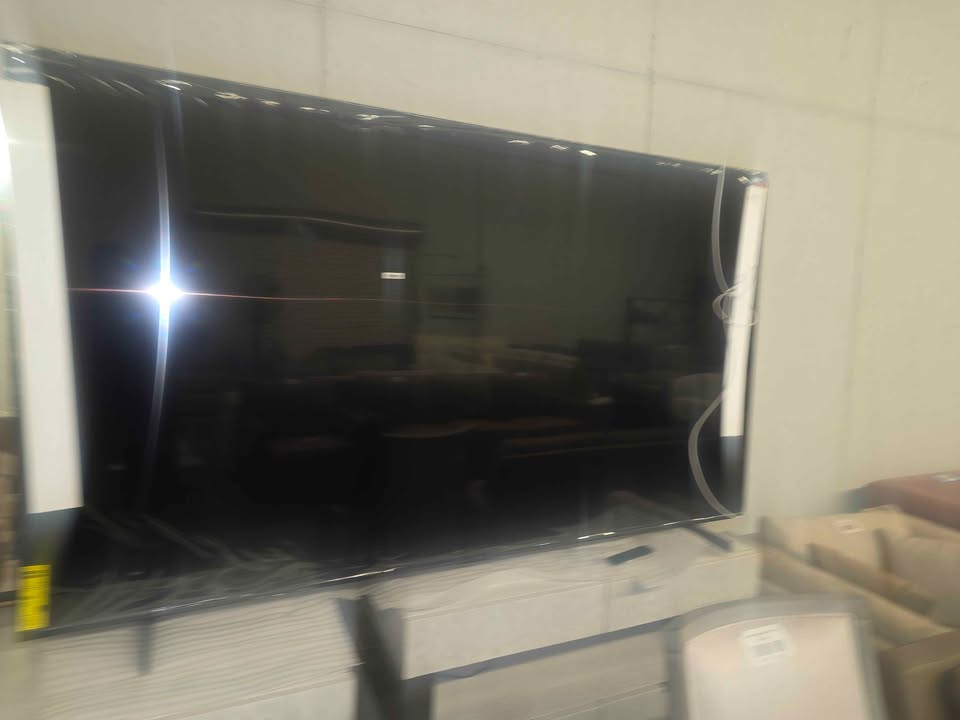 TCL 98" Q Class 4K UHD HDR QLED Smart TV with Google TV – 98Q651G - Image 9