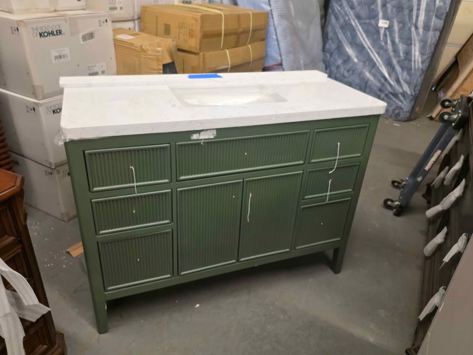 Plywood Construction 48-in Green Freestanding Single Sink Bathroom Vanity with Engineered Marble Top - Image 7
