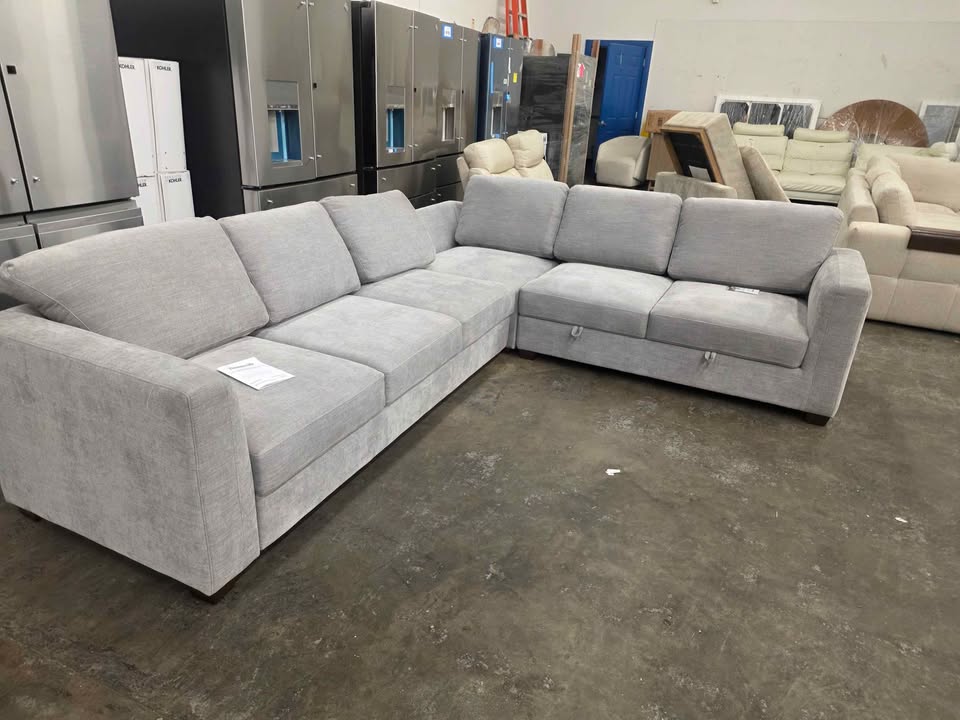 Thomasville Caler Convertible Sleeper Sectional with Storage - Image 6