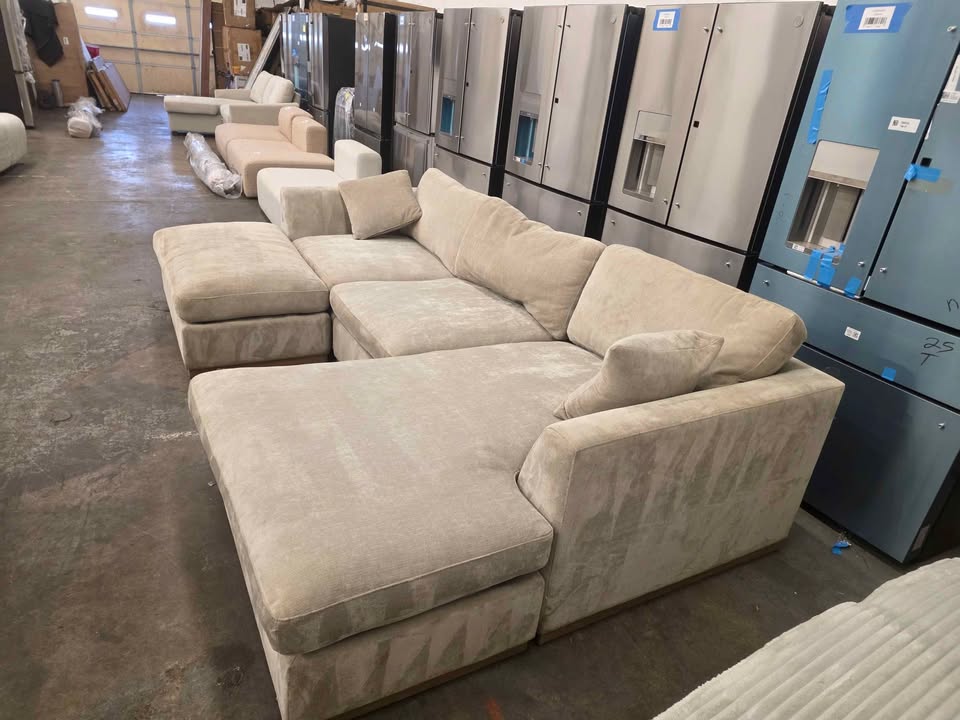 Henredon Caley Reversible Sofa Chaise with Ottoman - Image 4